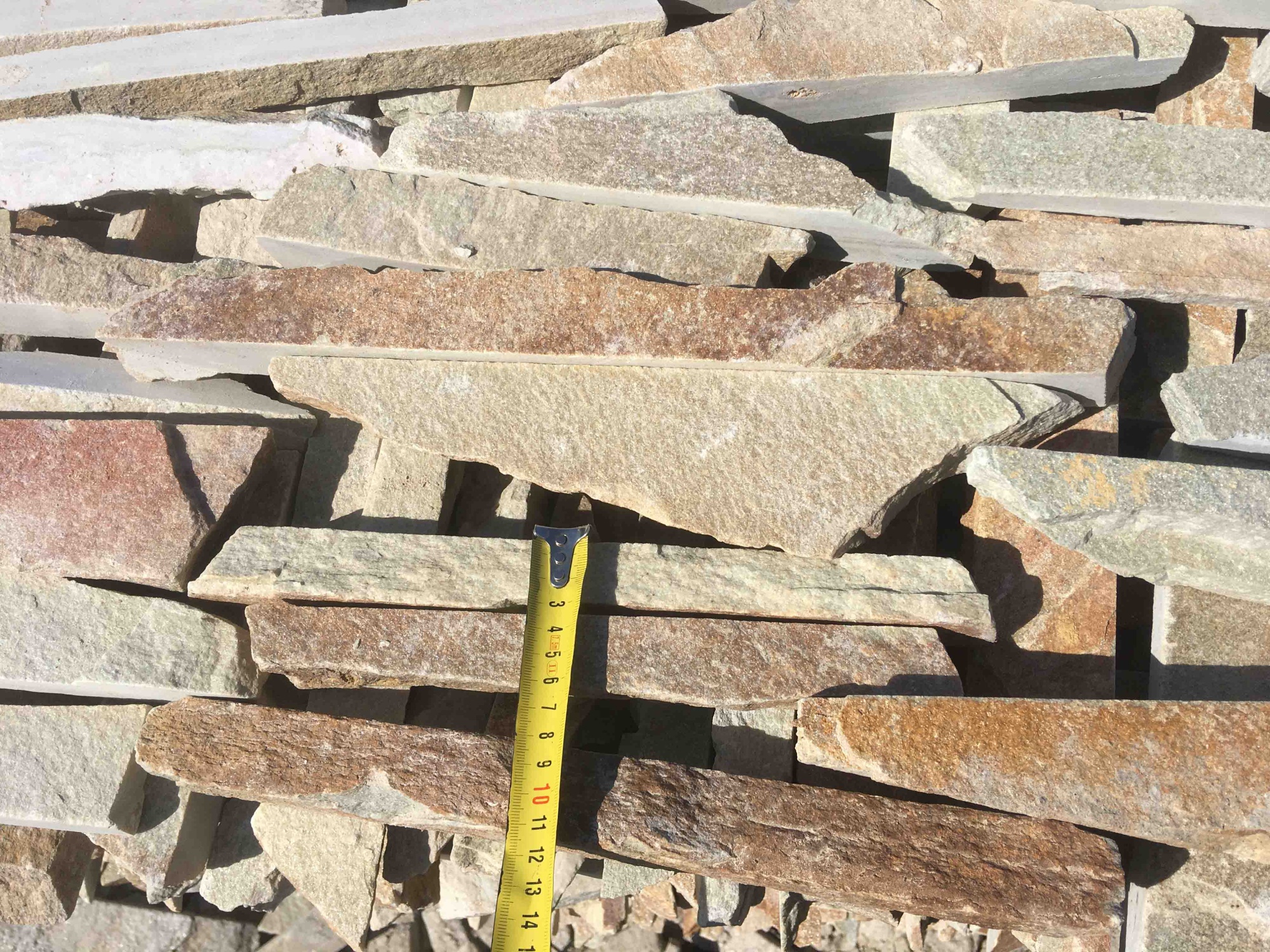 Горбушка златолит золотистый для облицовки купить в Чеченской Республике