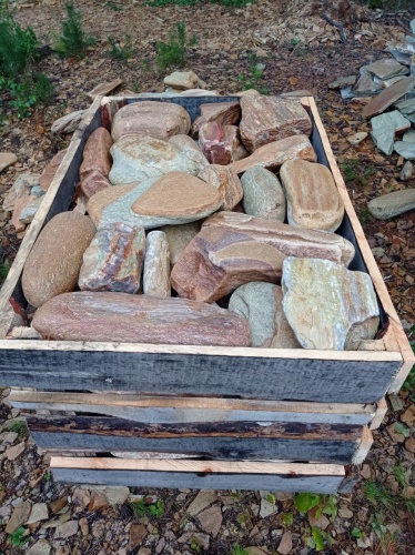 Златолит жёлтый, жёлто-зелёный глыбки и валуны для ланшафтного дизайна купить в Чеченской Республике