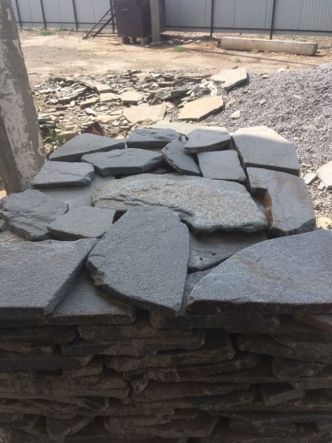 Златолит серебристый галтованный для лестниц купить в Чеченской Республике